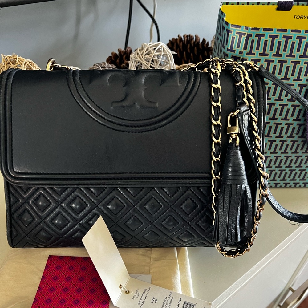 Tory Burch Fleming Convertible Shoulder Bag